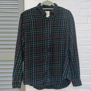 St. John's Bay Men's Flannel Size: M